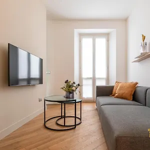 Appartamento Beplace In Porta Romana, Milano